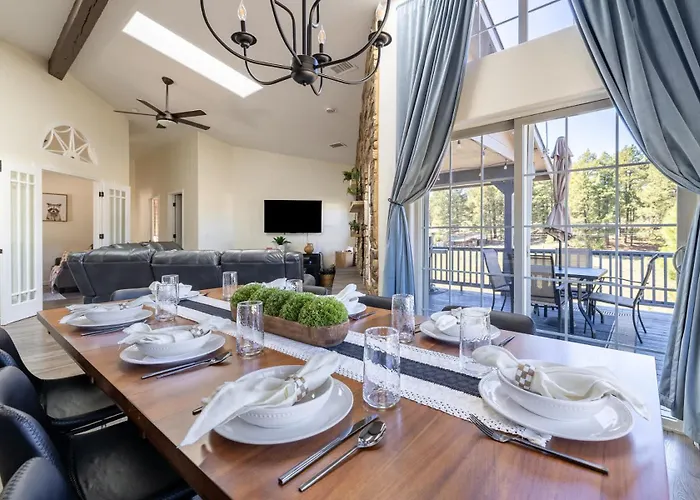 Sparrow Nest Hideaway 5br With Hot Tub