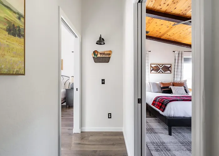 Sparrow Nest Hideaway 5br With Hot Tub * Flagstaff