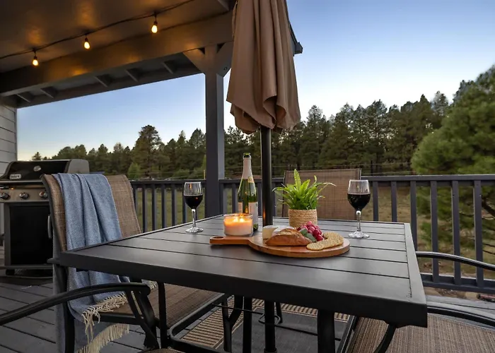Sparrow Nest Hideaway 5br With Hot Tub *