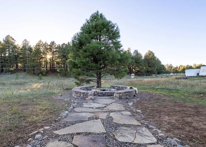 Sparrow Nest Hideaway 5br With Hot Tub *